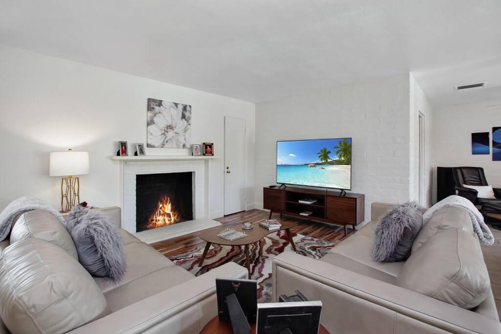 Close To Downtown Ps - Hike, Bike, Swim, Relax Palm Springs Exterior photo